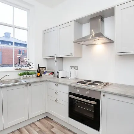 2 2 Melrose Yard * York